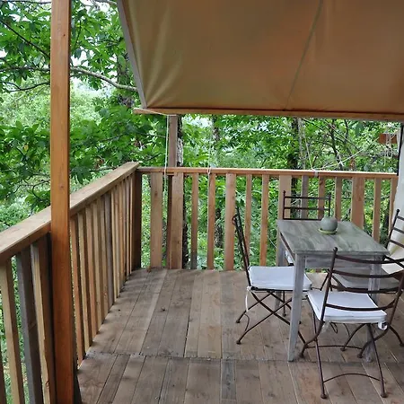 Luxury tent Camping Glamping Terre Rouge Villecomtal