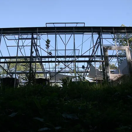 Camping Glamping Terre Rouge Villecomtal